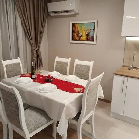Family Boutique Residence-Free Parking Veliko Tŭrnovo Exterior photo